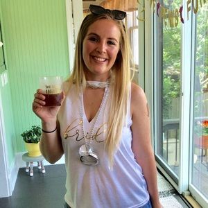 Meet your Posher, Corinne